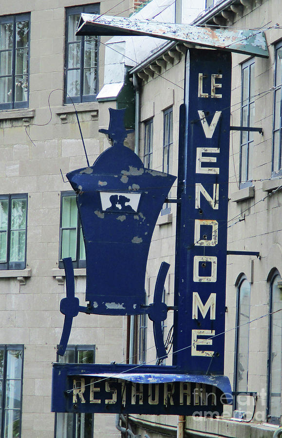 Le Vendome Photograph by Randall Weidner
