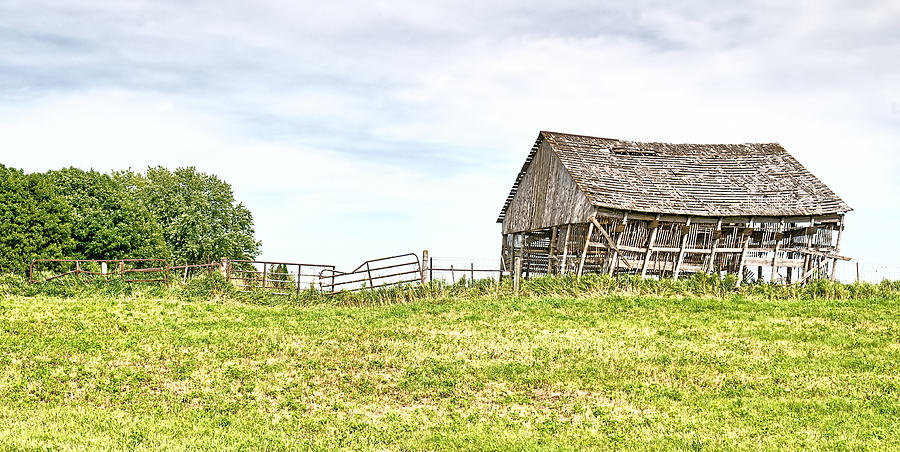 Nature Photograph - Leaning Iowa Barn by Scott Hansen