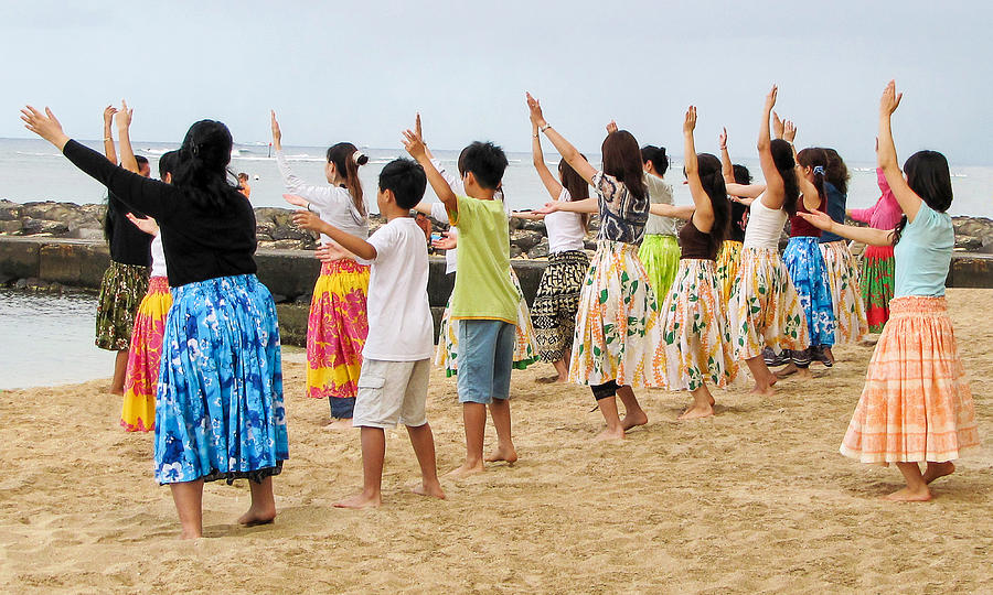 Learning to Hula in Hawaii Photograph by Bob Slitzan