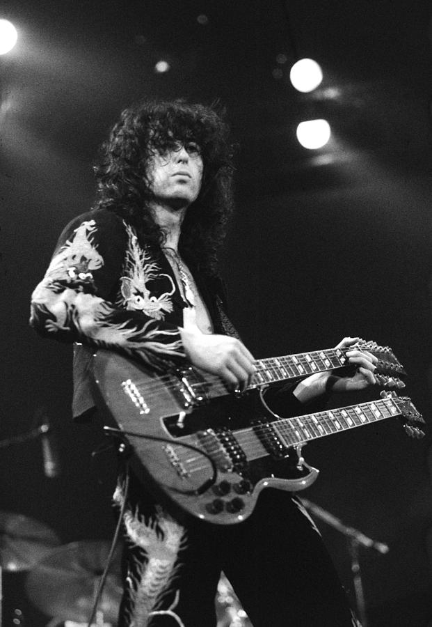 Led Zeppelin Photograph - Led Zeppelin Jimmy Page 1975 by Chris Walter