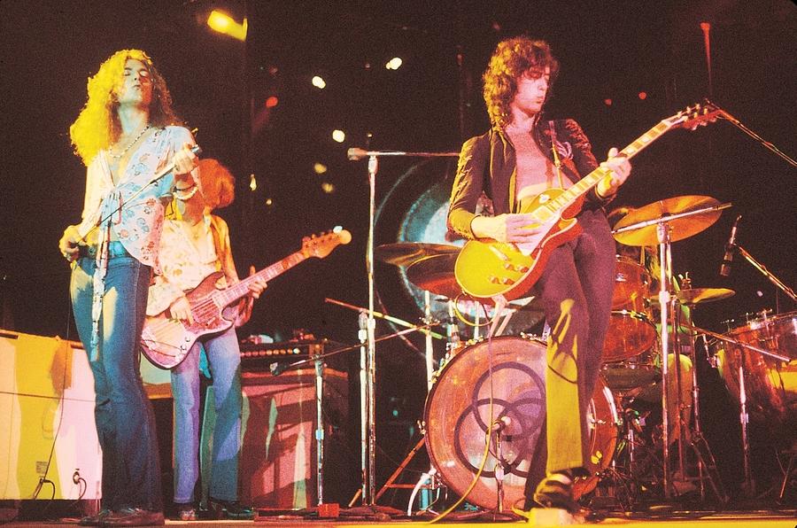 Led Zeppelin Digital Art - Led Zeppelin by Mery Moon Led Zeppelin Digital Art - Led Zeppelin by Mery Moon