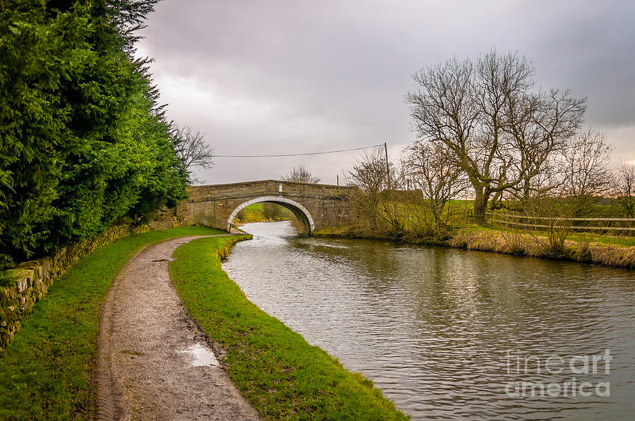 Leeds And Liverpool Canal In Gargrave Photograph