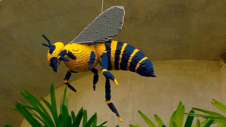 maya the bee lego
