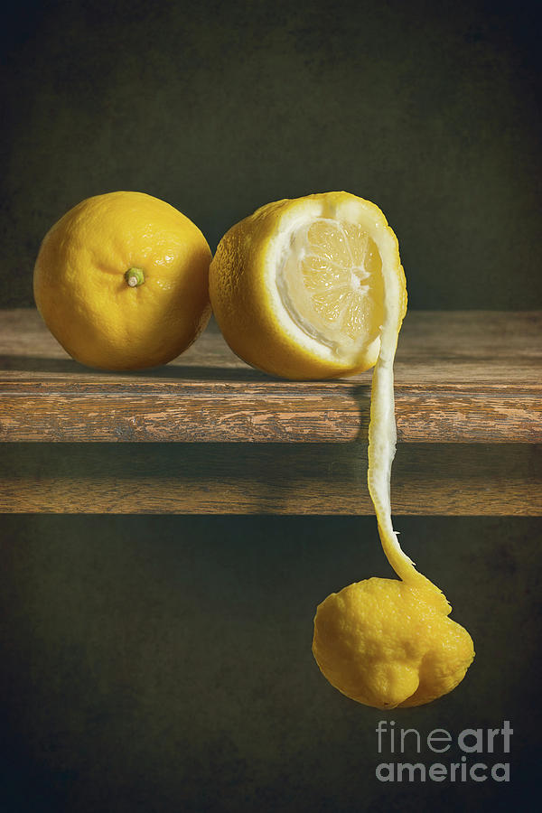 Still Life Photograph - Lemons by Amanda Elwell