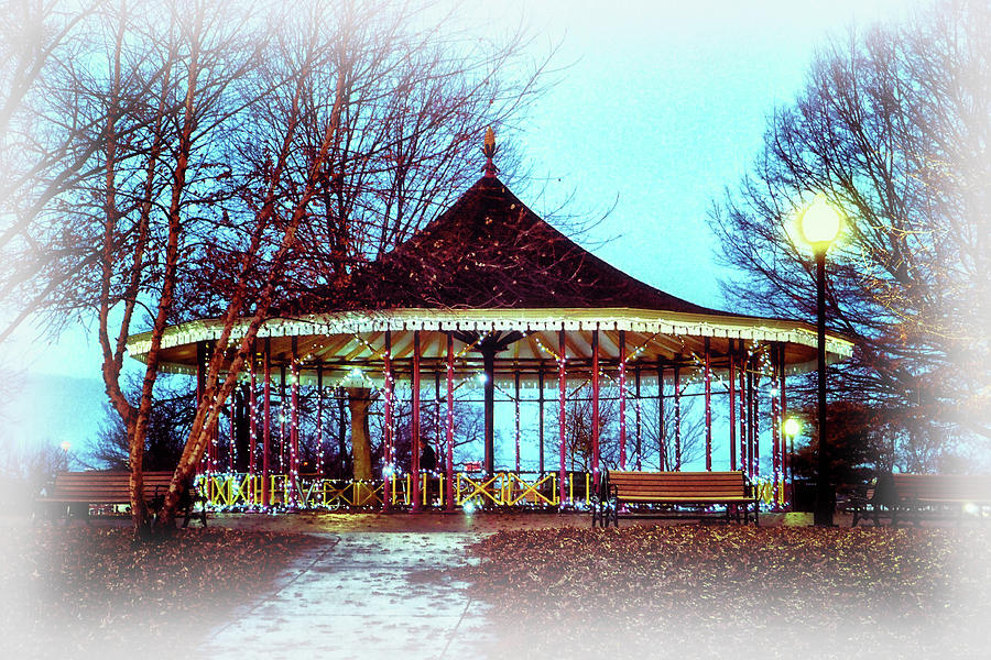 Leone Riverside Park Pavilion Christmas Card Photograph by Bill Swartwout