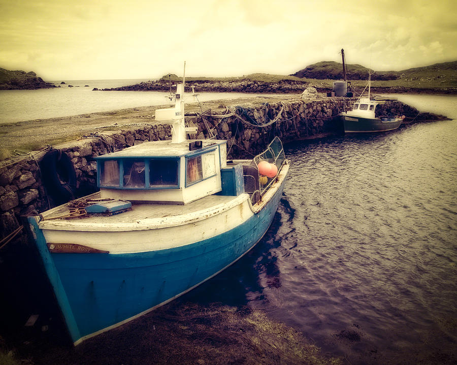 Leverburgh Harbour Outer Hebrides Photograph by Ray Devlin