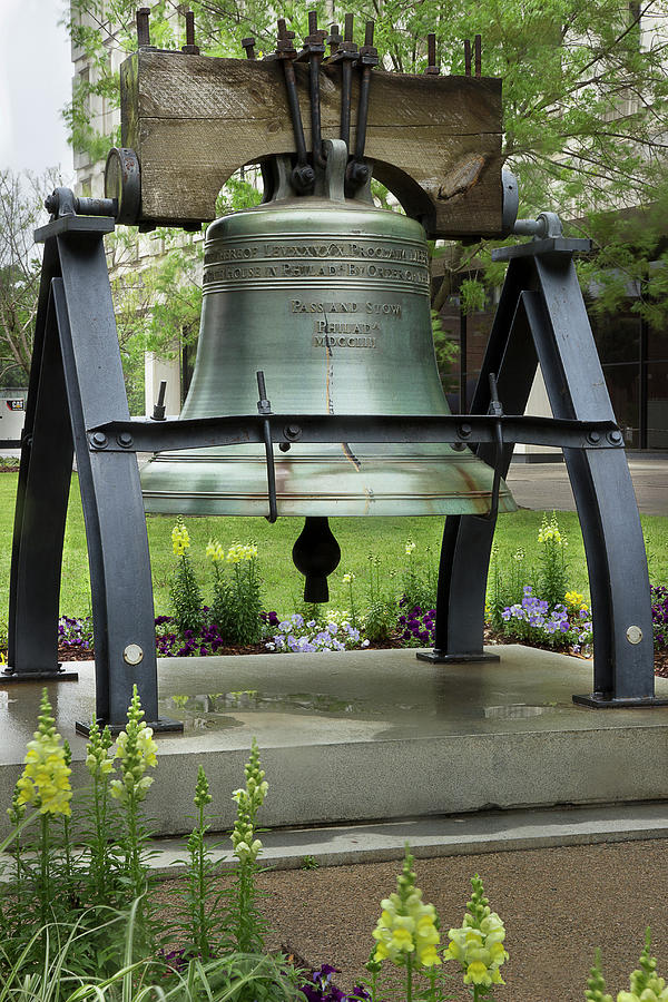 Liberty Bell Replica Photograph by Mike Eingle