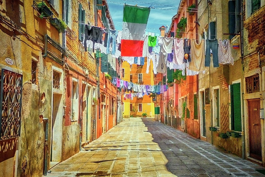 Venice Italy Laundry Photograph by Gigi Ebert