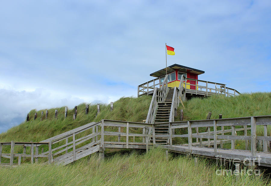 Rossnowlagh Lifeguard Station 3 Donegal Ireland Photograph