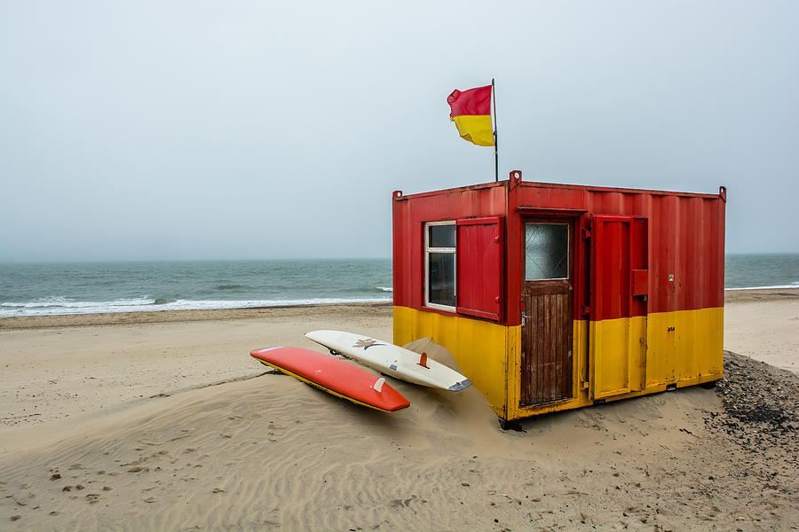 Lifeguard Station at Brittas Bay in Ireland Photograph by Andreas Berthold