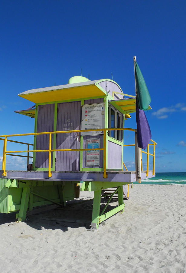 Lifeguard Tower 2 - South Beach - Miami Photograph by Frank Mari