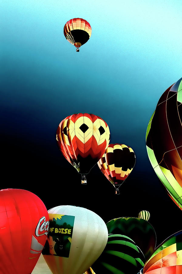 Hot Air Balloons Photograph - Lifting Off by David Patterson