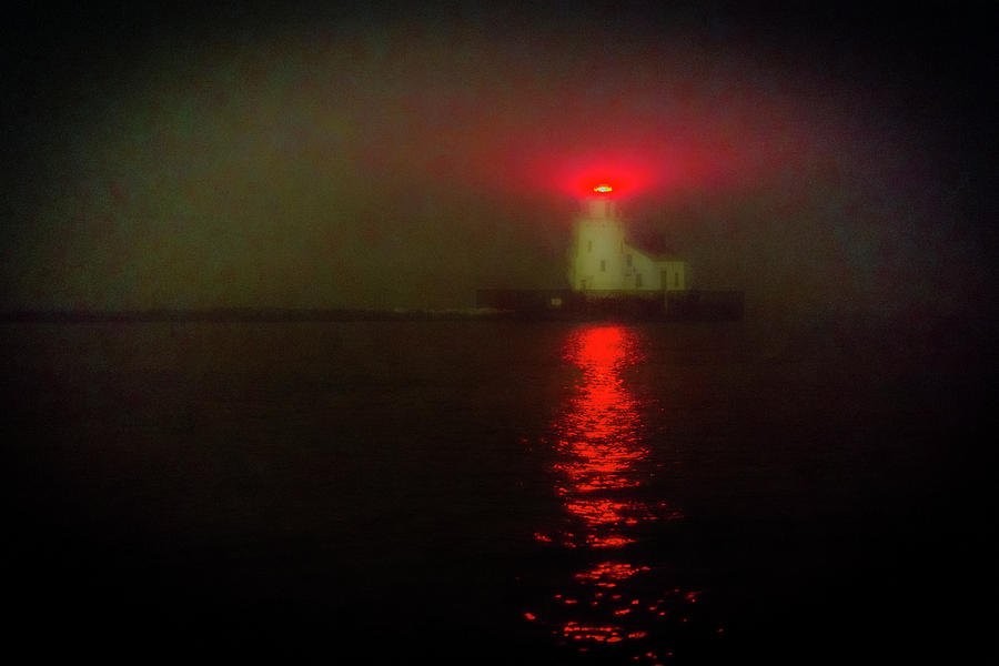 Lighthouse in the fog Photograph by Frank Shoemaker - Pixels