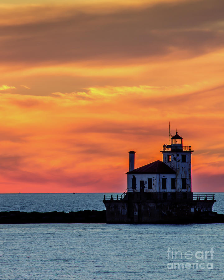 Lighthouse Silhouette Photograph by Rod Best