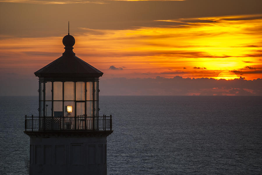 Lighthouse Sunset Photograph by Robert Potts