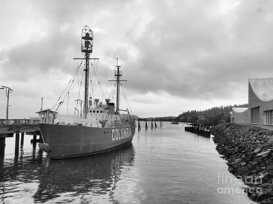 Lightship Columbia Photograph by Scott Cameron
