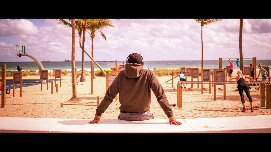 Like a boss - Fort Lauderdale, United States - Color street photography Photograph by Giuseppe Milo
