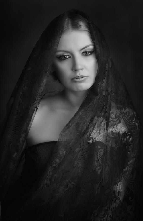 Black And White Photograph - Like A Prayer by Alexandra Fira