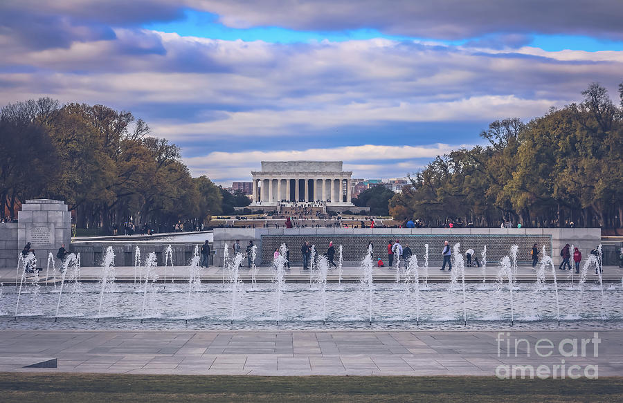 Abraham Lincoln Photograph - Lincoln memorial by Claudia M Photography