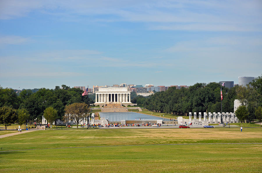 Lincoln Memorial Distance Photograph by Teresa Blanton