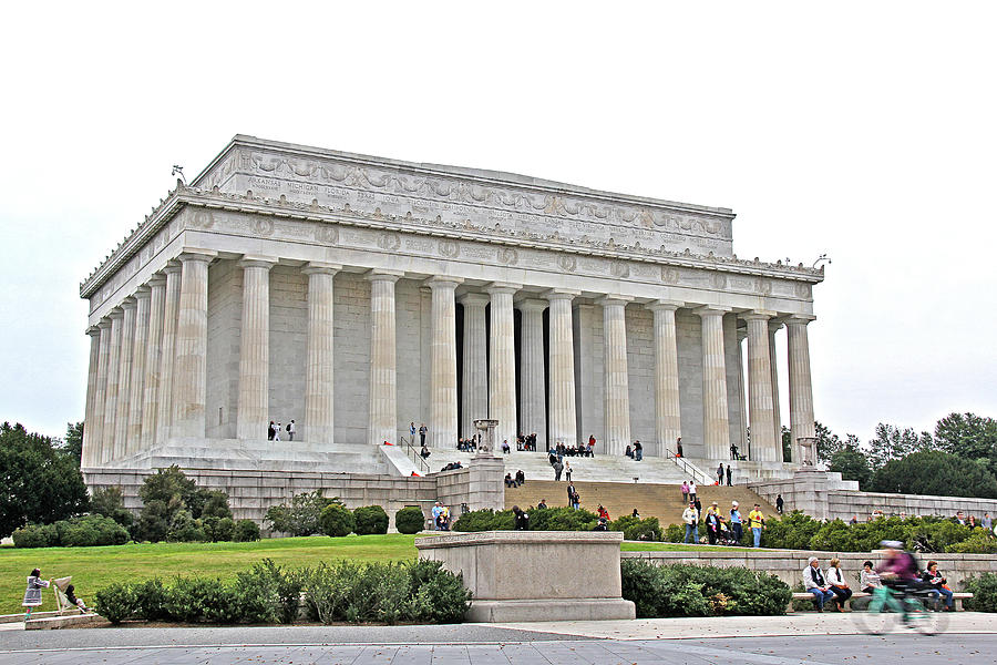 Lincoln Memorial - Washington, D.C. Photograph by Richard Krebs