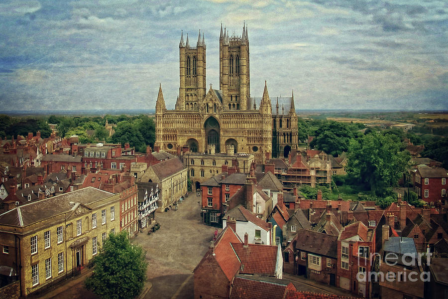 Lincoln Old Town and Cathedral Photograph by Linsey Williams