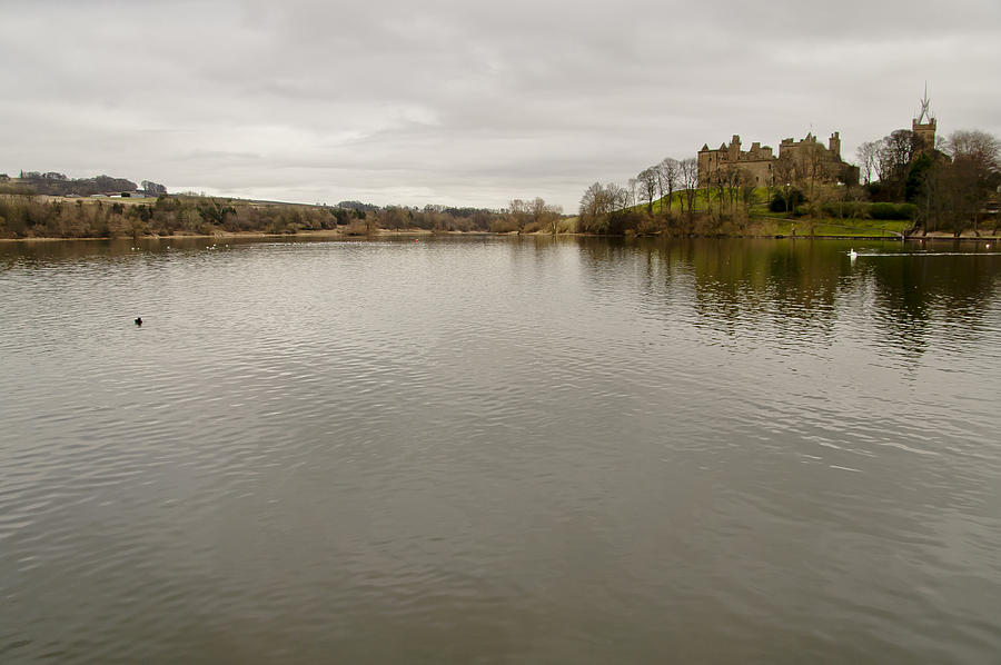 Linlithgow Loch And Palace. Photograph