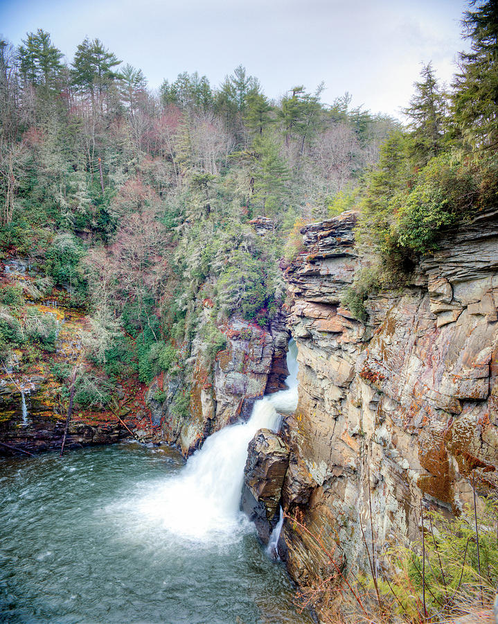 Waterfall Photograph - Linville Falls Plunge Basin Overlook by Ray Devlin