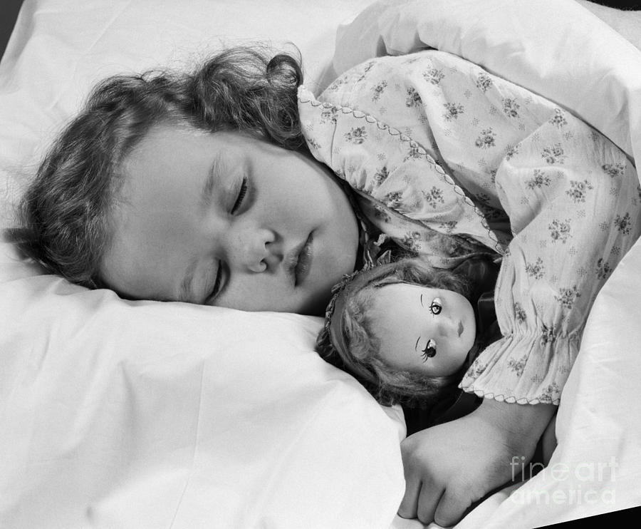 Little Girl Asleep In Bed With Doll Photograph by H. Armstrong Roberts/ClassicStock