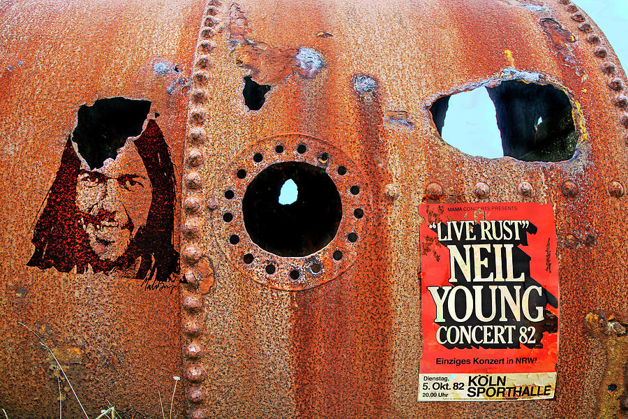 Live Rust, Neil Young Photograph by Mal Bray