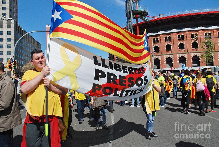 Llibertat Presos Politics march in Barcelona Photograph by David Fowler
