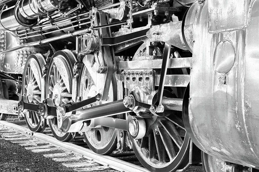 Locomotive 1519 - BW - Heavy Metal 02 Photograph by Pamela Critchlow