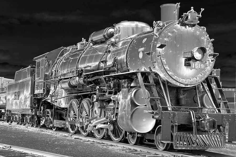Locomotive 1519 - BW - Heavy Metal 03 Photograph by Pamela Critchlow