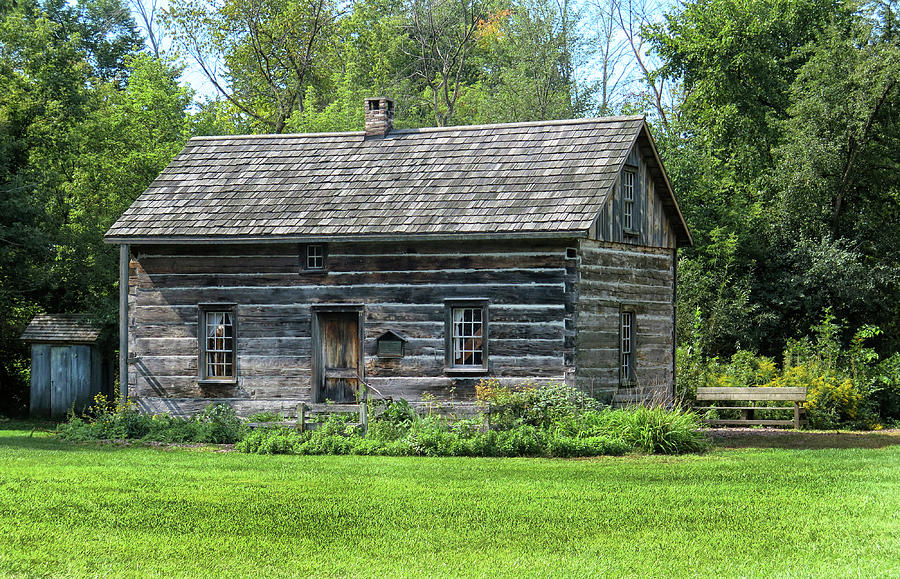 Log Cabin In Michigan Photograph by Dave Mills