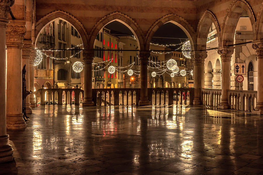 Loggia del Lionello at Christmas time Photograph by Wolfgang Stocker