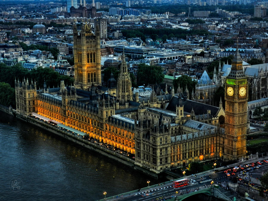 Westminster Photograph - London 105 by Lance Vaughn