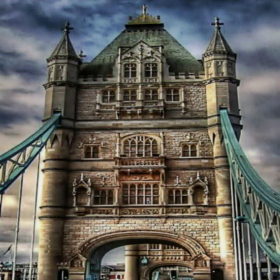 London Bridge Photograph by Digital Art Cafe