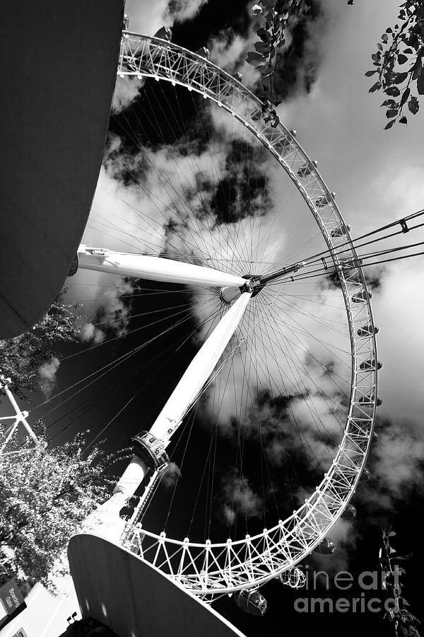 London Ferris Wheel BW Photograph by Agusti Pardo Rossello