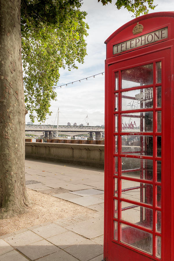 London Red Phone Box Photograph by Georgia Clare