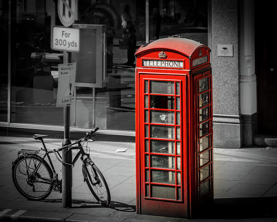 London Red Telephone Booth Photograph by Joe Myeress