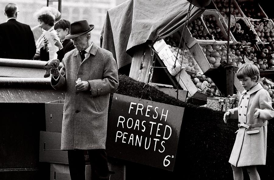 London Photograph - London s Peanuts  (film) by Didier Guibert