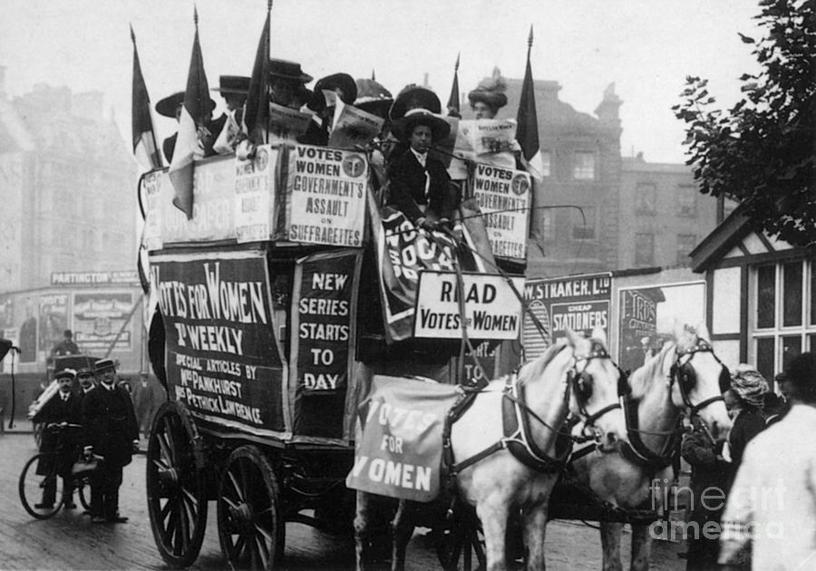 Suffragettes, 1909 Photograph by Granger