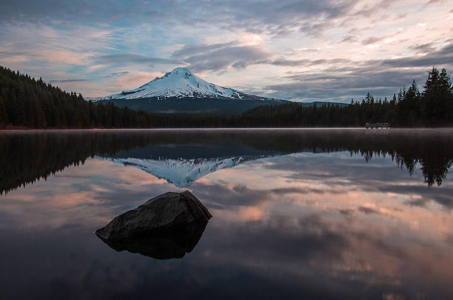 Trillium Lake Sunrise Photograph by Douglas Arnet - Fine Art America