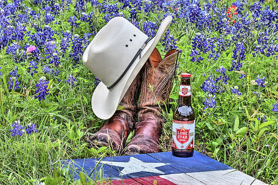 Lone Star The Beer of Texas Photograph by JC Findley