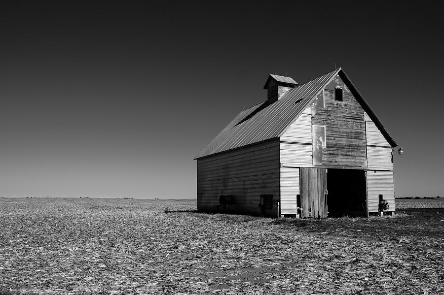 Barn Photograph - Lonely Old Barn by John McArthur