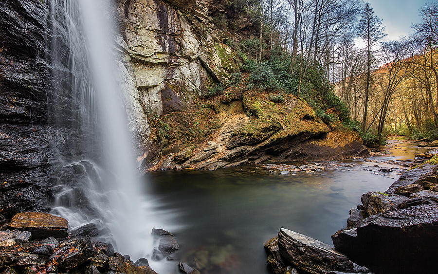 Looking Glass Falls Pisgah Forest Photograph by Donnie Whitaker