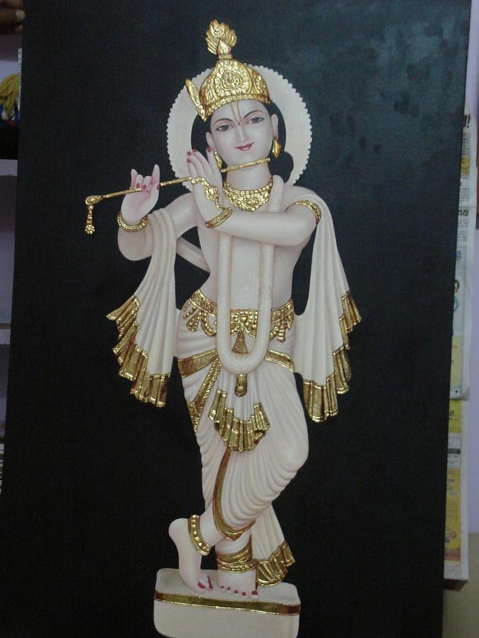 lord krishna statue painting