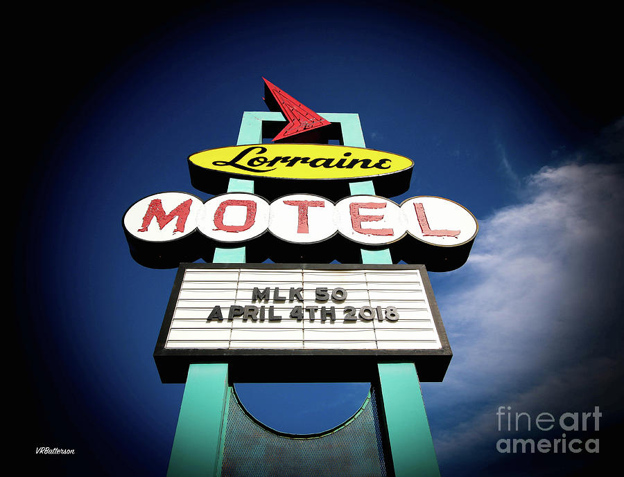 Lorraine Motel Memphis Photograph by Veronica Batterson