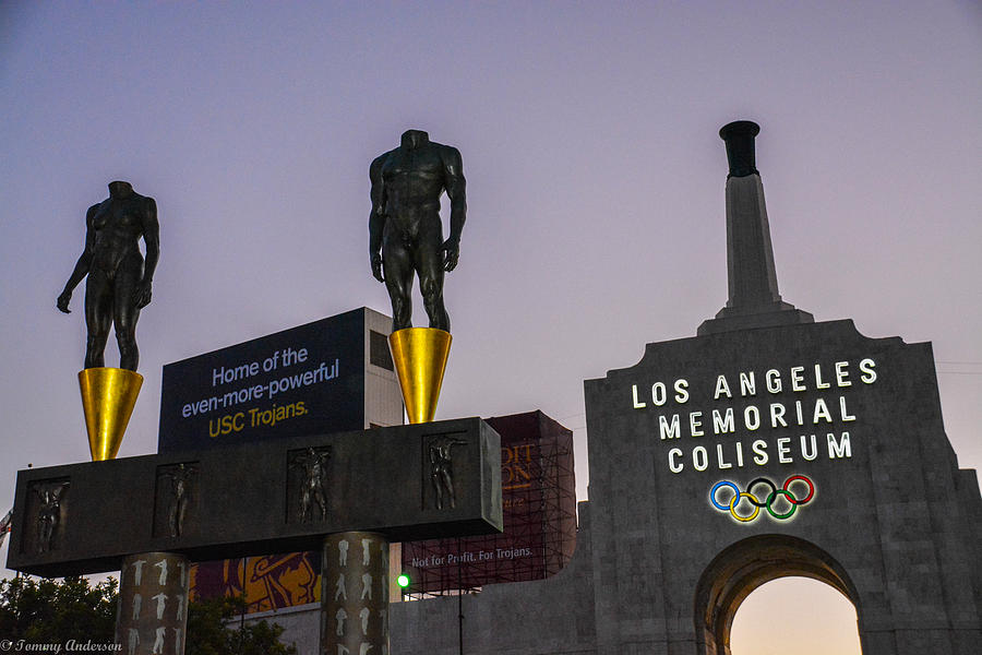Los Angeles Memorial Coliseum Photograph by Tommy Anderson