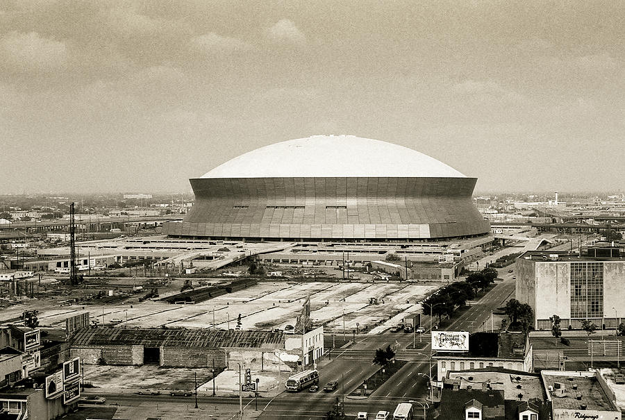 Louisiana Superdome Photograph by KG Thienemann